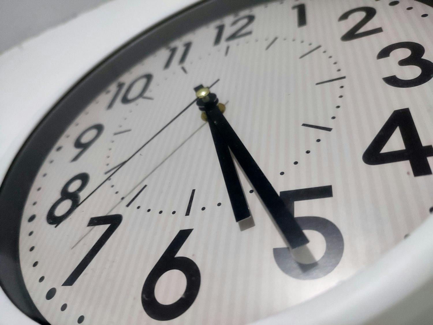 Opdatér din pc nu: Hvis du har den gamle version 22H2 af Windows 11, skal du hurtigst muligt se at få den opdateret til version 23H2.